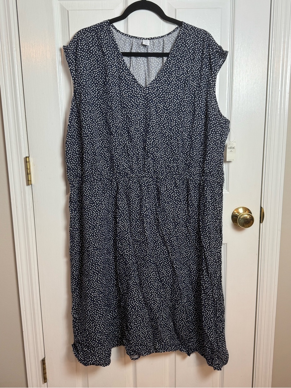 Old Navy NWT 3X Navy White Dot Sleeveless V-Neck Midi Dress